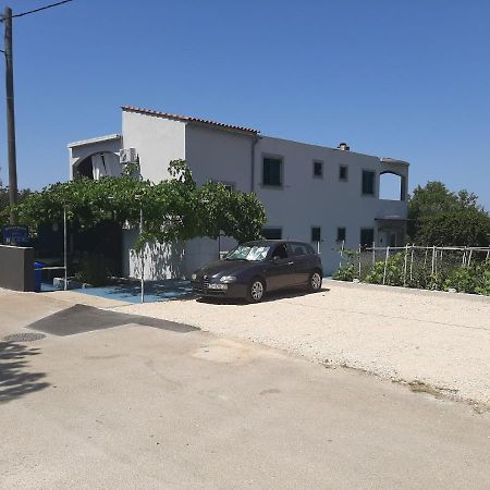 Apartments Borna Драге Экстерьер фото